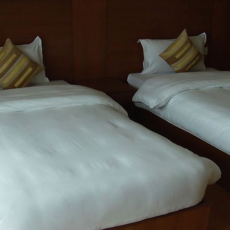Ratnagiri Resort Bhatgoan Esterno foto